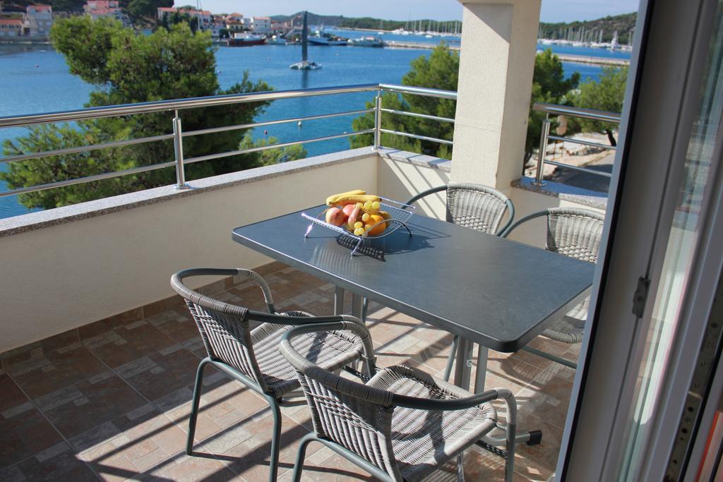 Roko Apartment